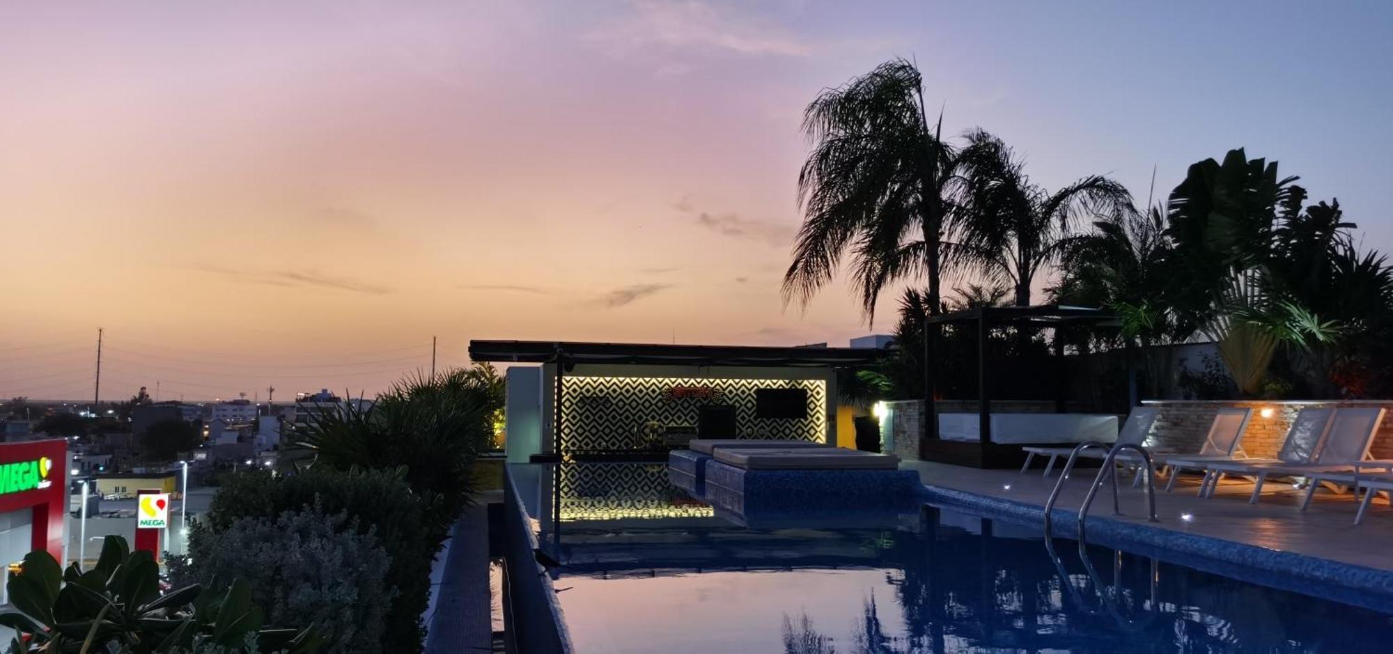 The City Condos By Menesse Playa del Carmen Esterno foto